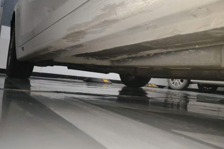 Used Chevrolet Cruze 2015 1.5L Classic SE MT Chassis Front Right