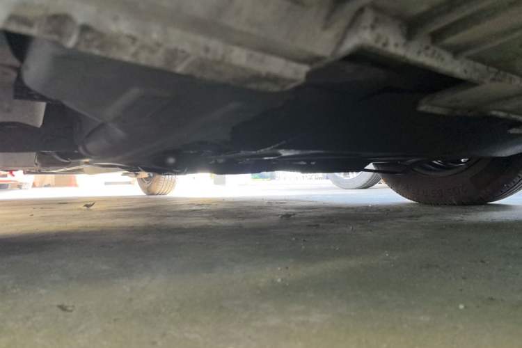 Used Chevrolet Cruze 2015 1.5L Classic SL MT Chassis Front Right