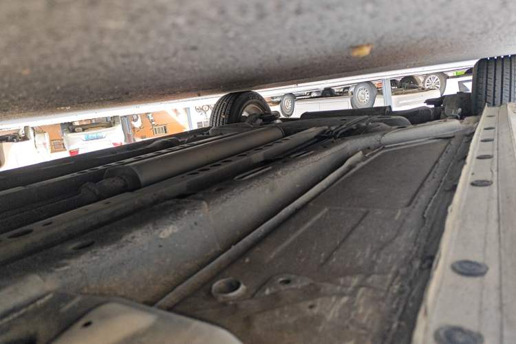 Used Chevrolet Cruze 2015 1.5L Classic SE MT Chassis Front Right