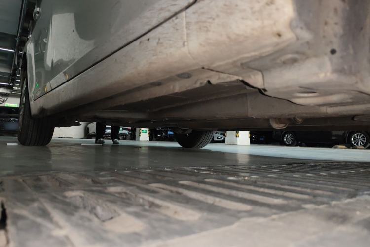 Used Chevrolet Cruze 2015 1.5L Classic SL MT Chassis Front Right