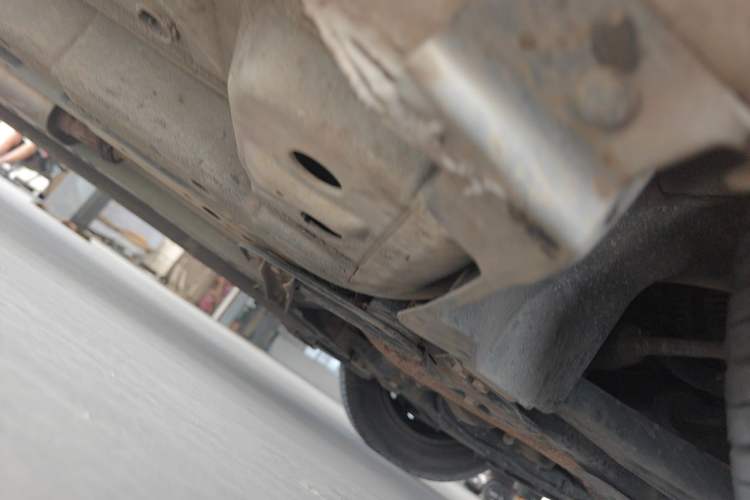 Used Chevrolet Cruze 2015 1.5L Classic SL MT Chassis Front Right