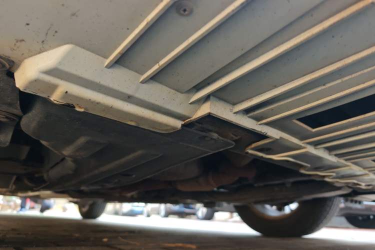 Used Chevrolet Cruze 2015 1.5L Classic SE MT Chassis Front Right
