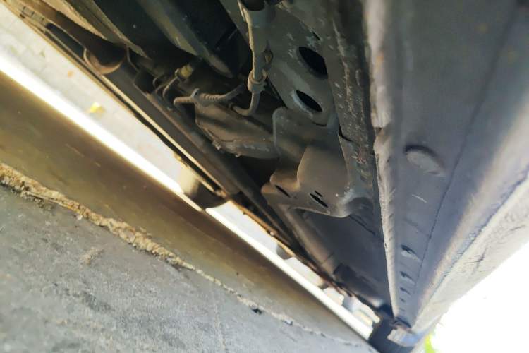 Used Chevrolet Cruze 2015 1.5L Classic SL MT Chassis Front Right