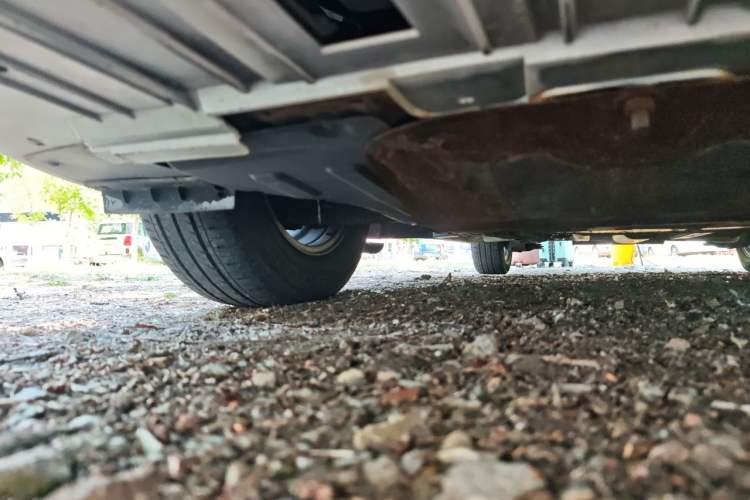 Used Chevrolet Cruze 2015 1.5L Classic SL MT Chassis Front Right