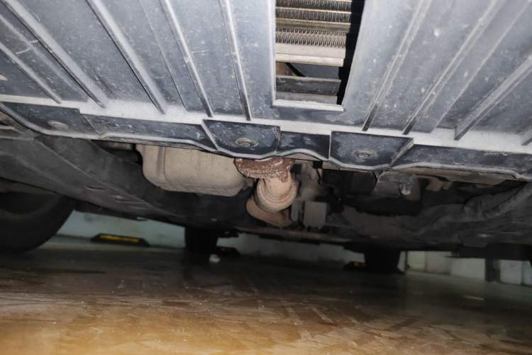 Used Chevrolet Cruze 2015 1.5L Classic SE MT Chassis Front