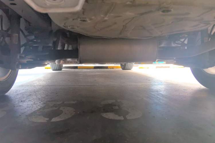 Used Chevrolet Cruze 2015 1.5L Classic SE MT Chassis Rear