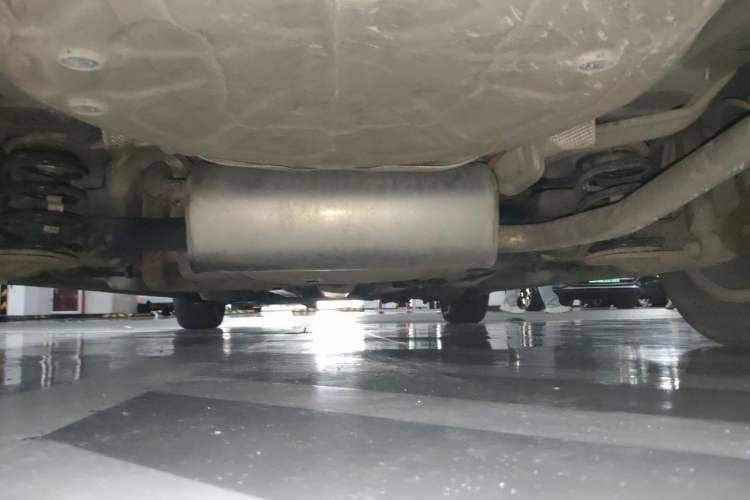 Used Chevrolet Cruze 2015 1.5L Classic SE MT Chassis Rear