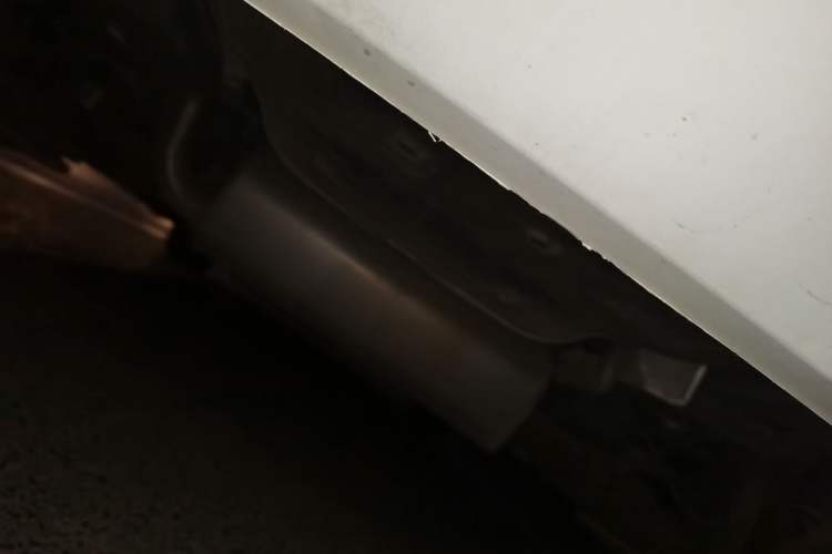 Used Chevrolet Cruze 2015 Hatchback 1.6L Manual Comfort Edition Chassis Rear