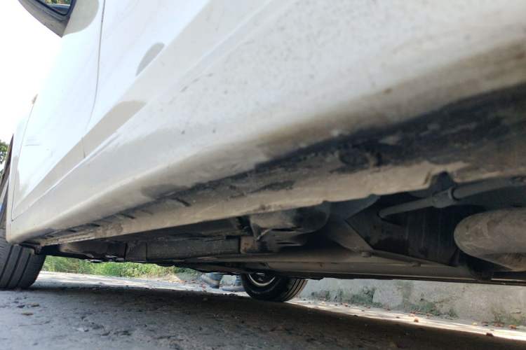 Used Chevrolet Cruze 2015 1.5L Classic SE MT Chassis Rear Left