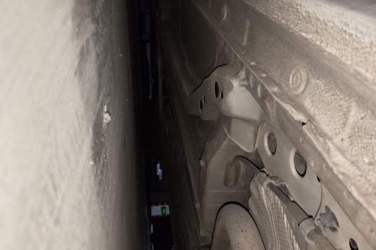 Used Chevrolet Cruze 2015 1.5L Classic SL MT Chassis Rear Left