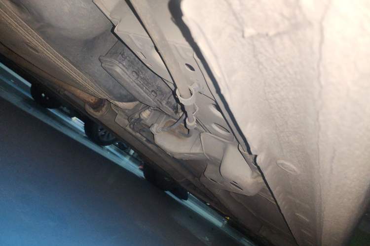 Used Chevrolet Cruze 2015 1.5L Classic SL MT Chassis Rear Right