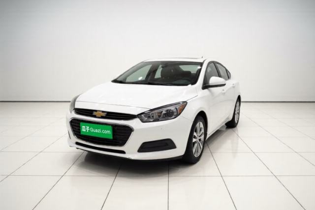 Chevrolet Cruze 2015 1.5L Automatic Fashion Navigation Edition usado