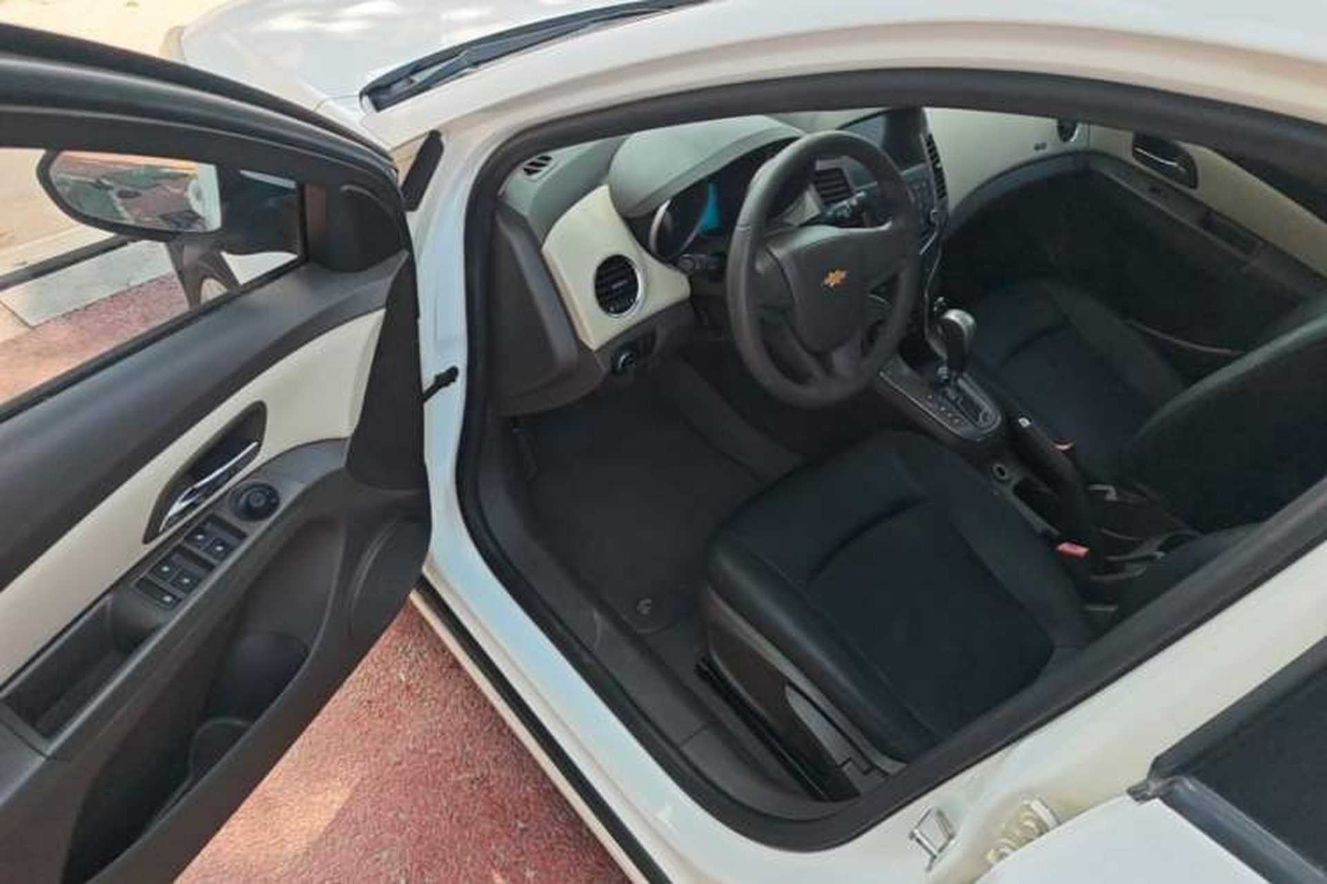 Used Chevrolet Cruze 2015 1.5L Classic SE AT Driver Seat
