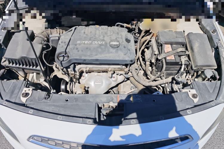 Used Chevrolet Cruze 2015 1.5L Classic SE AT Engine Bay