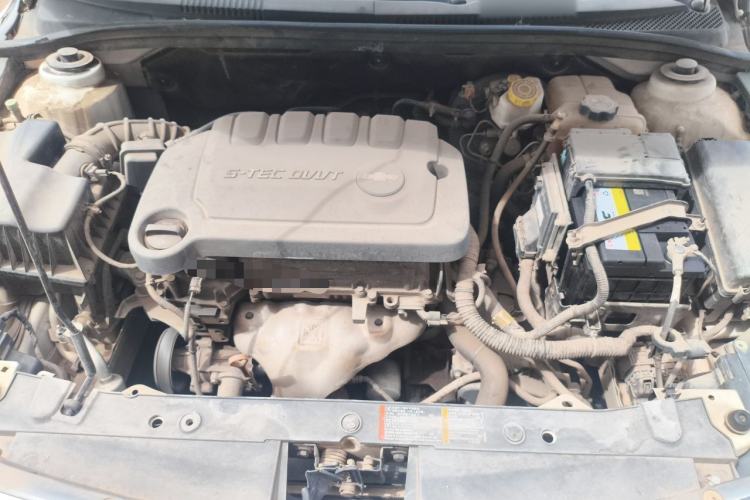Used Chevrolet Cruze 2015 1.5L Classic SE AT Engine Bay