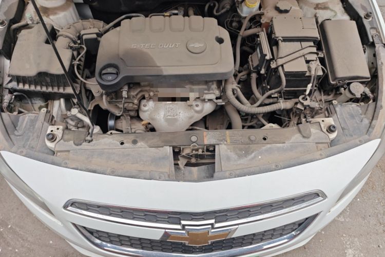Used Chevrolet Cruze 2015 1.5L Classic SL MT Engine Bay