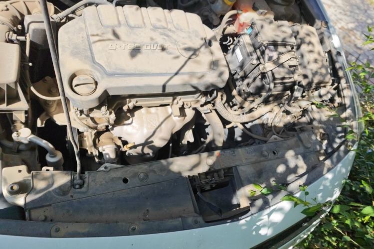 Used Chevrolet Cruze 2015 1.5L Classic SL MT Engine Bay