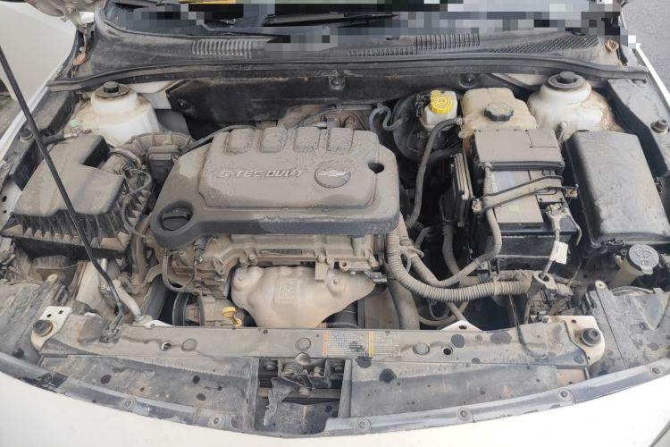 Used Chevrolet Cruze 2015 1.5L Classic SL MT Engine Bay