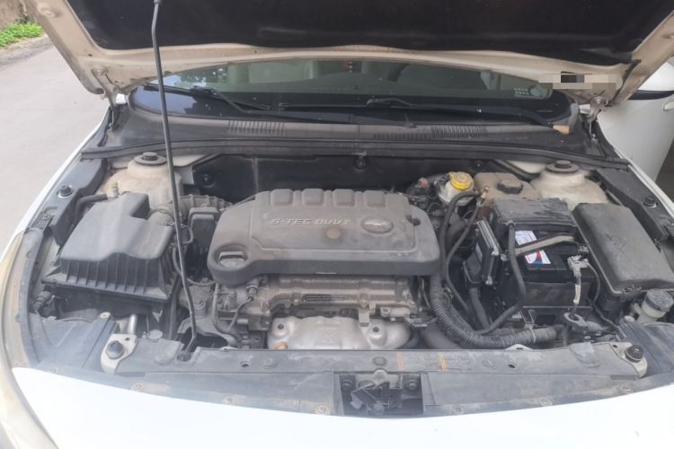 Used Chevrolet Cruze 2015 1.5L Classic SE AT Engine Bay