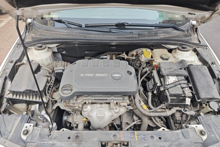 Used Chevrolet Cruze 2015 1.5L Classic SE AT Engine Bay