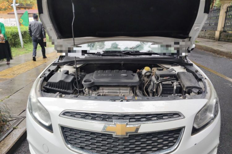 Used Chevrolet Cruze 2015 1.5L Classic SE AT Engine Bay