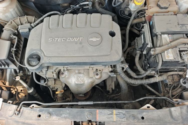 Used Chevrolet Cruze 2015 1.5L Classic SE MT Engine Bay