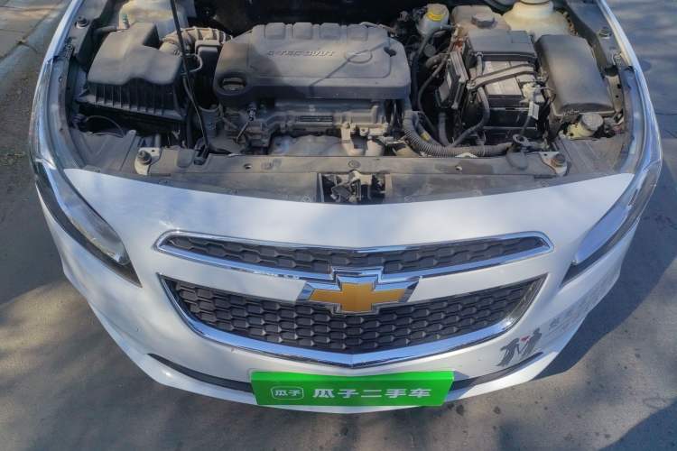 Used Chevrolet Cruze 2015 1.5L Classic SE AT Engine Bay