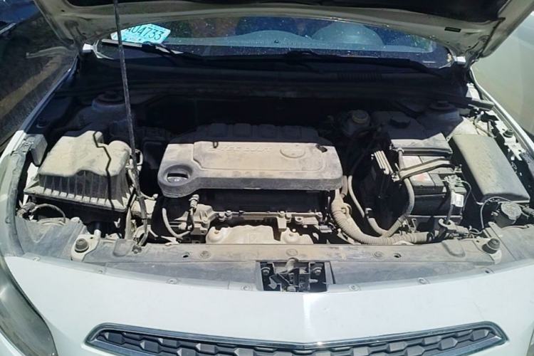 Used Chevrolet Cruze 2015 1.5L Classic SE AT Engine Bay