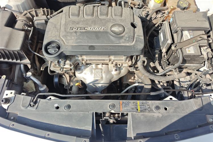 Used Chevrolet Cruze 2015 1.5L Classic SE AT Engine Bay