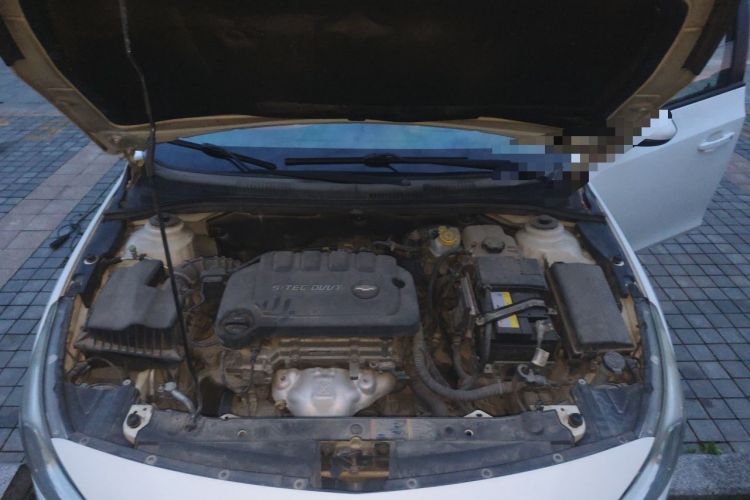 Used Chevrolet Cruze 2015 1.5L Classic SE AT Engine Bay