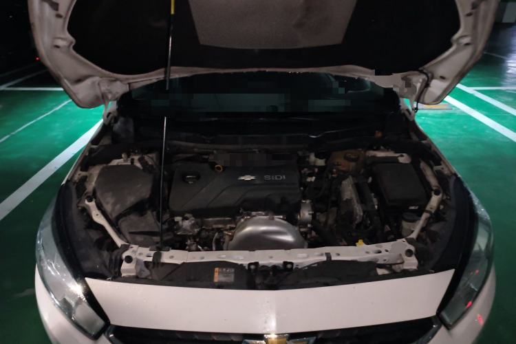 Used Chevrolet Cruze 2015 1.5L Automatic Luxury Edition Engine Bay