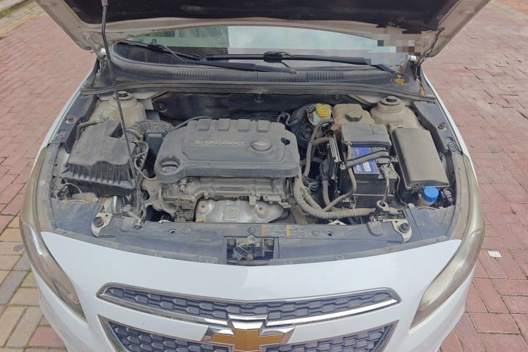 Used Chevrolet Cruze 2015 1.5L Classic SL MT Engine Bay