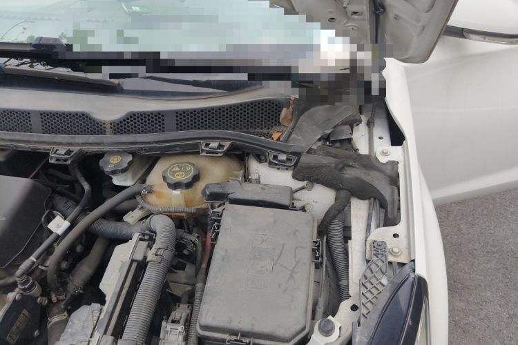 Used Chevrolet Cruze 2015 1.5L Manual Fashion Edition Engine Bay Left