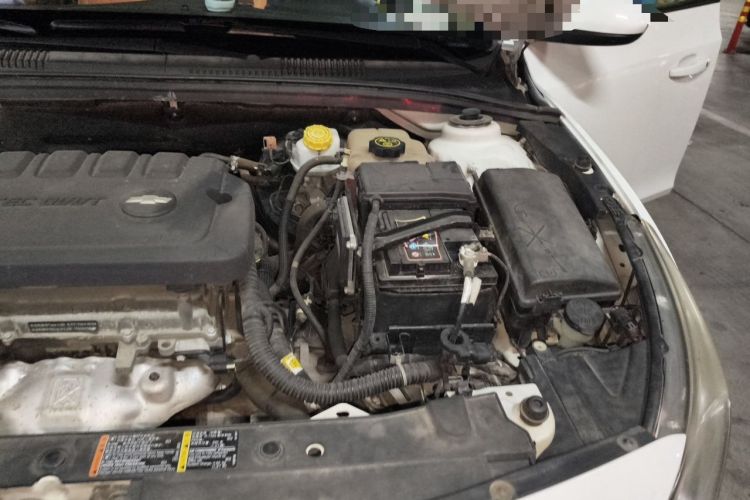 Used Chevrolet Cruze 2015 1.5L Classic SE AT Engine Bay Left