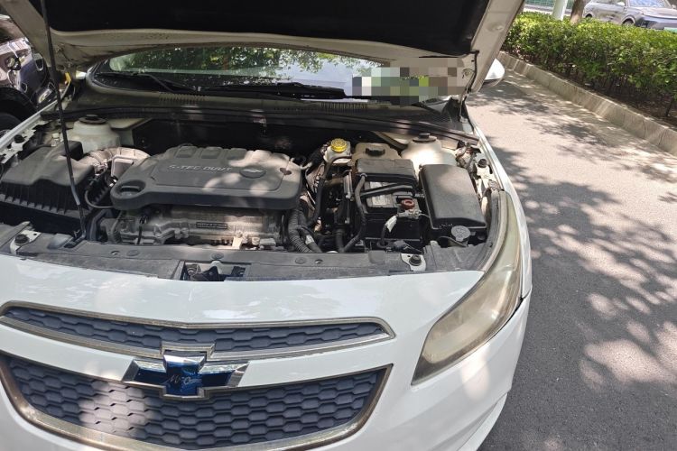 Used Chevrolet Cruze 2015 1.5L Classic SE MT Engine Bay Left