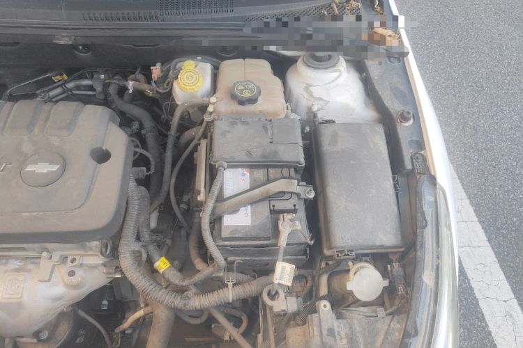 Used Chevrolet Cruze 2015 1.5L Classic SE AT Engine Bay Left