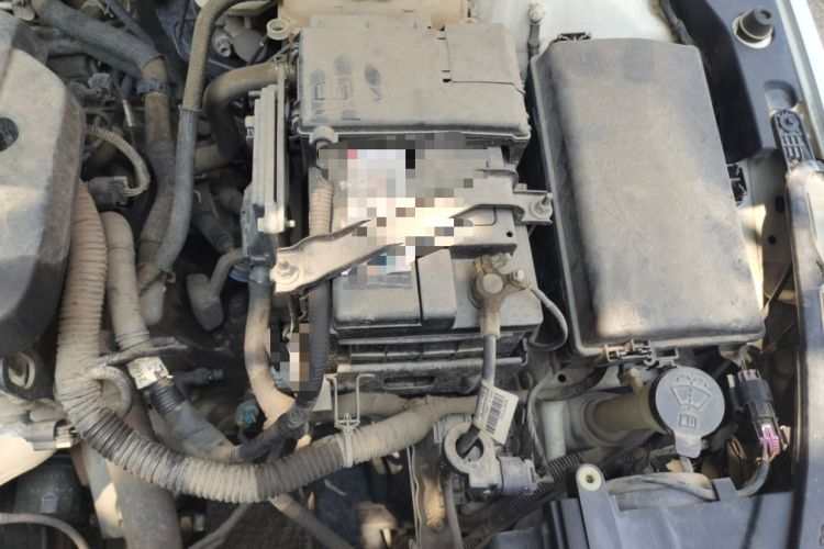 Used Chevrolet Cruze 2015 1.5L Classic SL MT Engine Bay Left