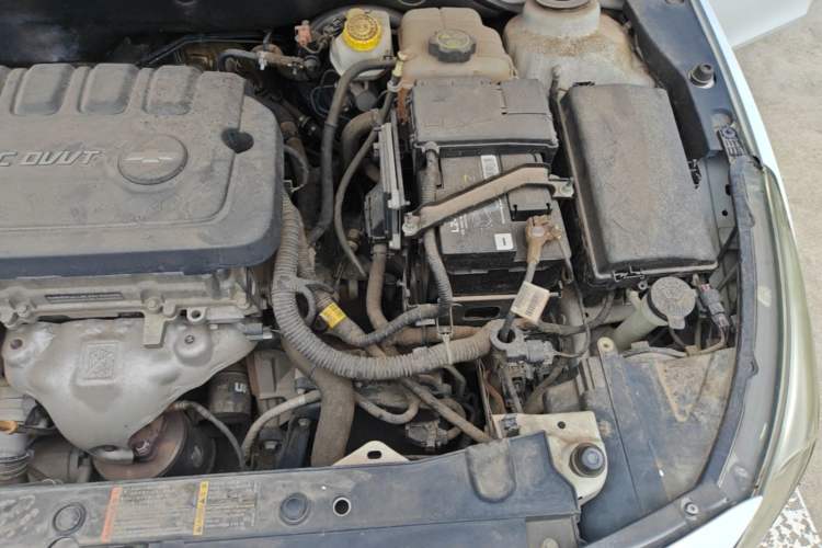 Used Chevrolet Cruze 2015 1.5L Classic SE AT Engine Bay Left