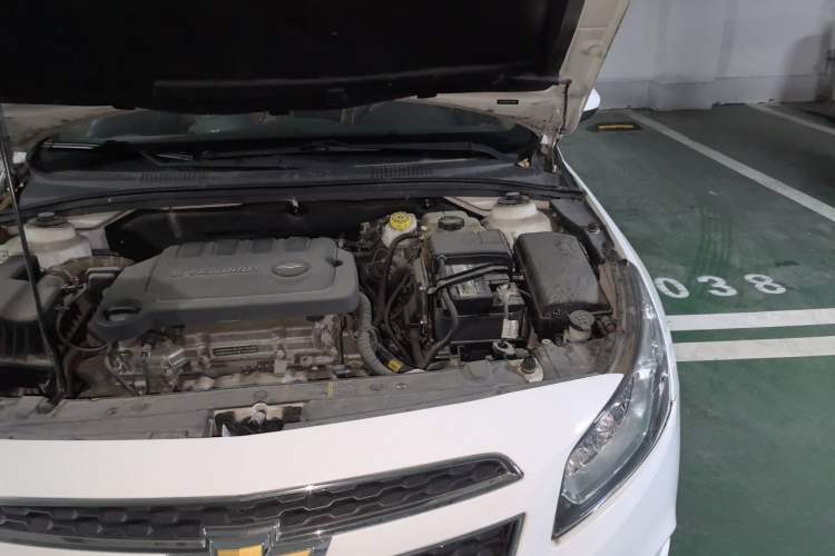 Used Chevrolet Cruze 2015 1.5L Classic SE AT Engine Bay Left