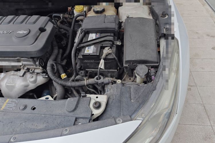 Used Chevrolet Cruze 2015 1.5L Classic SE AT Engine Bay Left