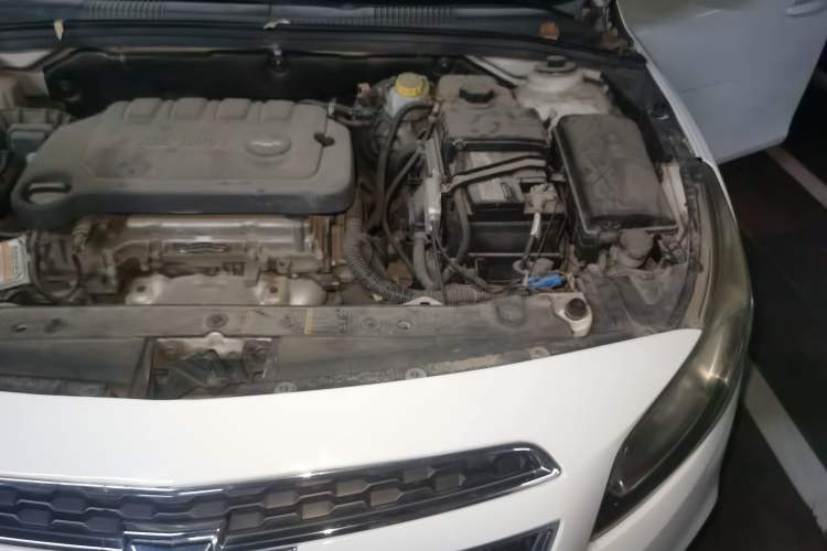 Used Chevrolet Cruze 2015 1.5L Classic SE AT Engine Bay Left