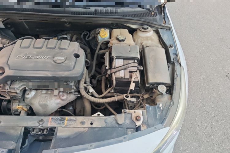 Used Chevrolet Cruze 2015 1.5L Classic SE MT Engine Bay Left