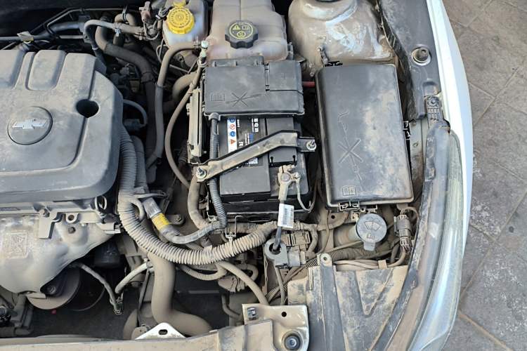 Used Chevrolet Cruze 2015 1.5L Classic SE AT Engine Bay Left