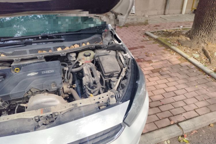 Used Chevrolet Cruze 2015 1.5L Manual Elite Edition Engine Bay Left
