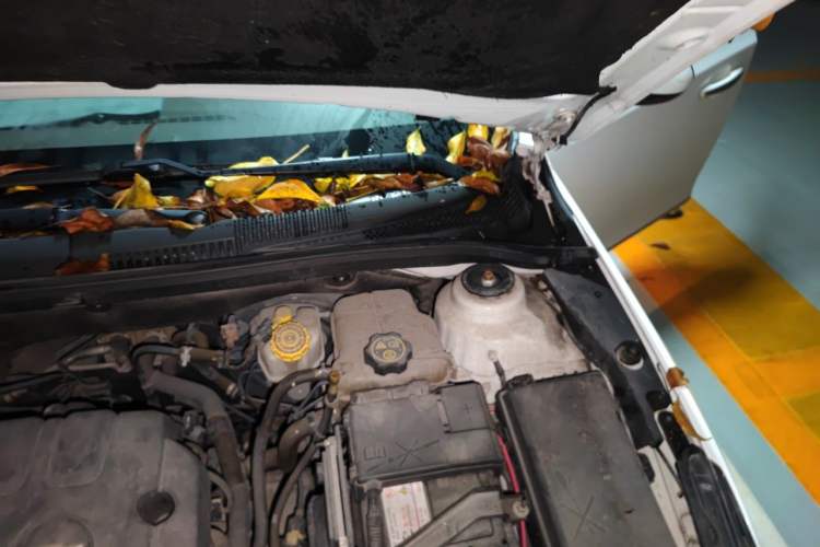Used Chevrolet Cruze 2015 1.5L Classic SE AT Engine Bay Left