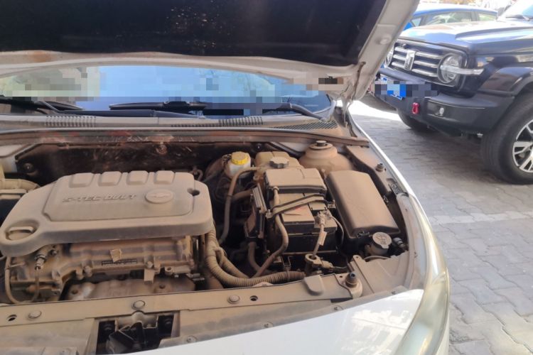 Used Chevrolet Cruze 2015 1.5L Classic SL MT Engine Bay Left