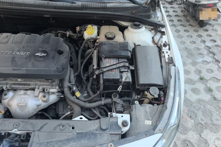 Used Chevrolet Cruze 2015 1.5L Classic SE AT Engine Bay Left