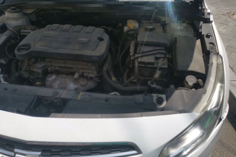 Used Chevrolet Cruze 2015 1.5L Classic SE AT Engine Bay Left