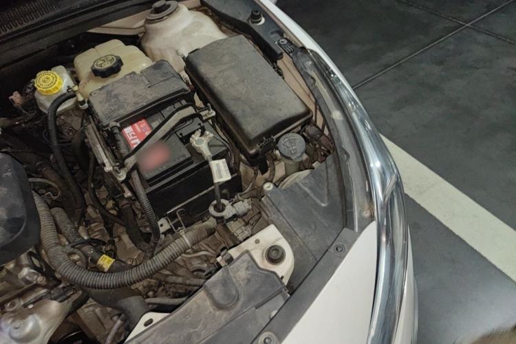 Used Chevrolet Cruze 2015 1.5L Classic SE AT Engine Bay Left