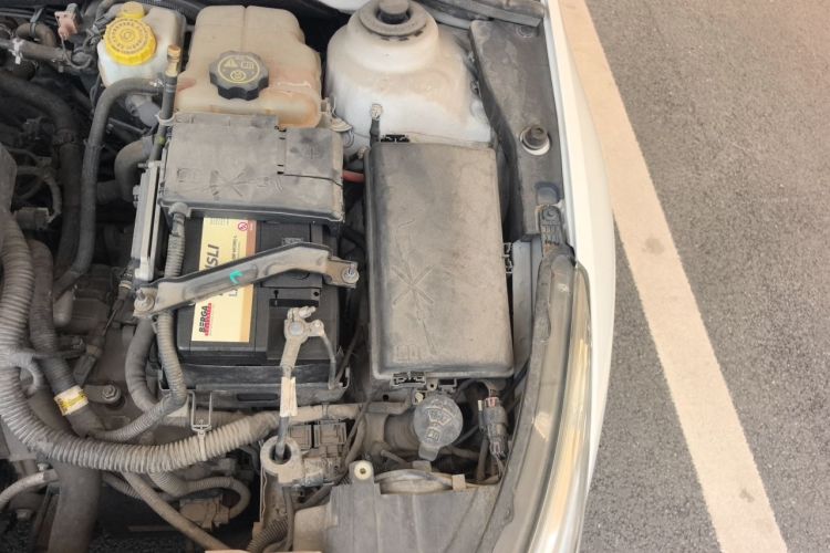Used Chevrolet Cruze 2015 1.5L Classic SE AT Engine Bay Left
